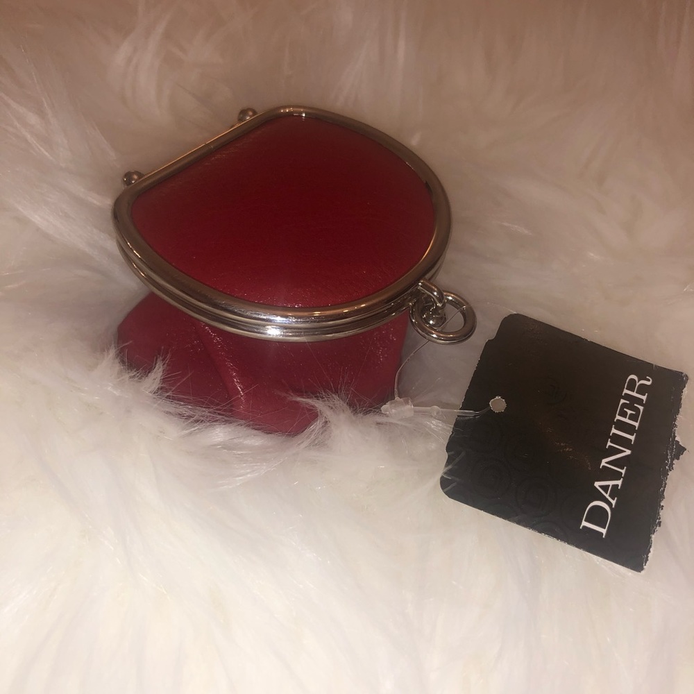 VINTAGE DANIER LEATHER COIN POUCH